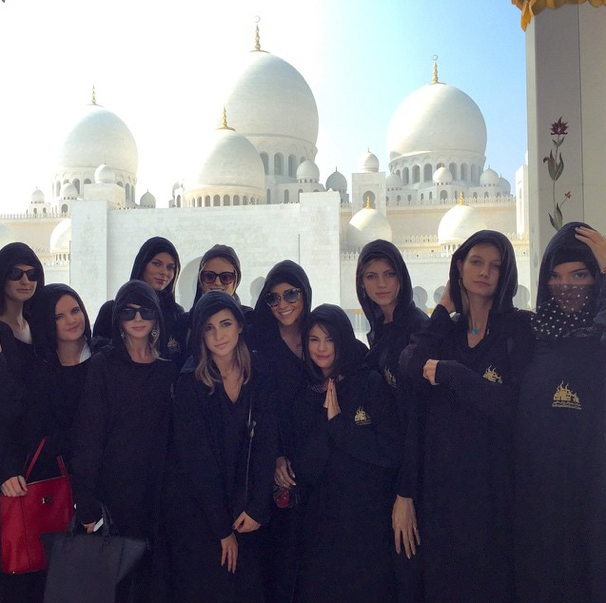 star24-tv-selena-gomez-dubai-copines-it-girl-nouvel an-2015 (2)