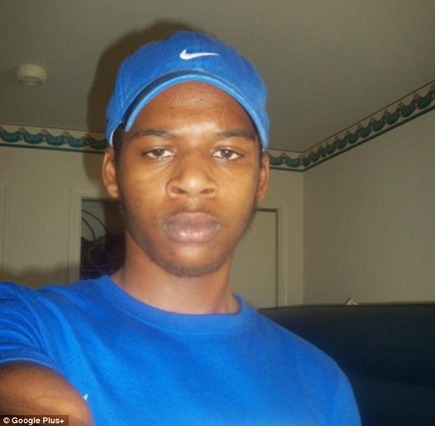 25D04CF100000578-2959411-Pictured_21_year_old_Rymir_Satterthwaite_who_claims_to_be_Jay_Z_-m-18_1424308589838