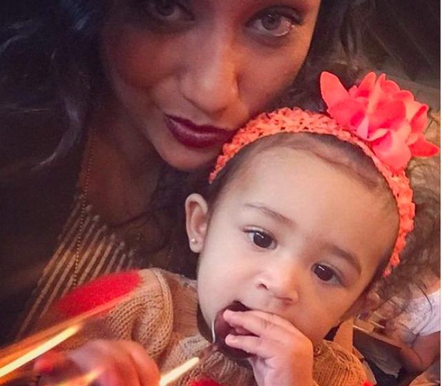 star24-tv-chris-brown-royalty-fille (2)