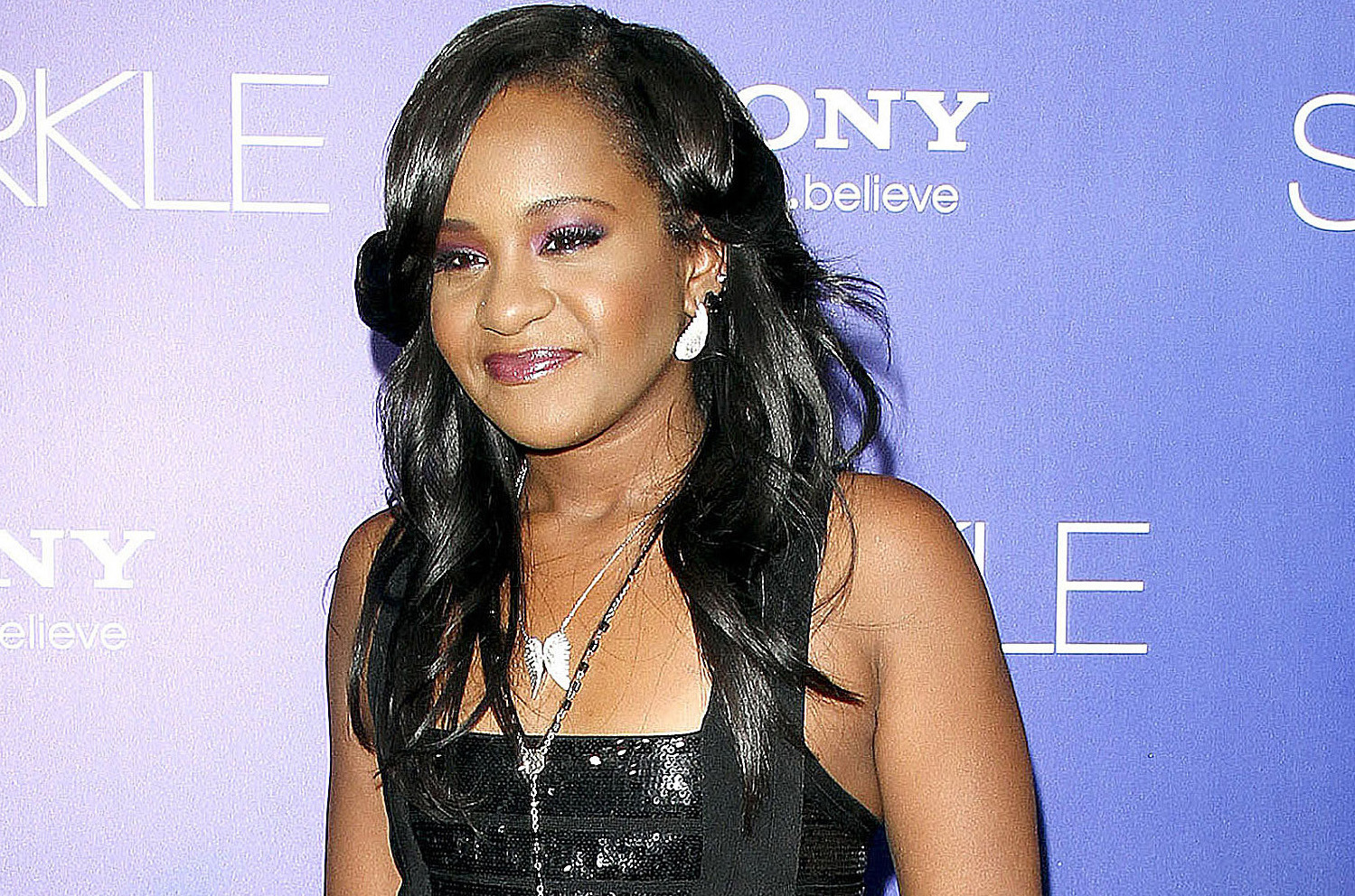 NO JUST JARED USAGE Bobbi Kristina Brown is reportedly "fighting for her life" as she remains hospitalized after being found unconscious in her Georgia home (File Photos) **NO DIALY MAIL SALES** Pictured: Bobbi Kristina Brown Ref: SPL941424 020215 Picture by: Splash News Splash News and Pictures Los Angeles: 310-821-2666 New York: 212-619-2666 London: 870-934-2666 photodesk@splashnews.com 