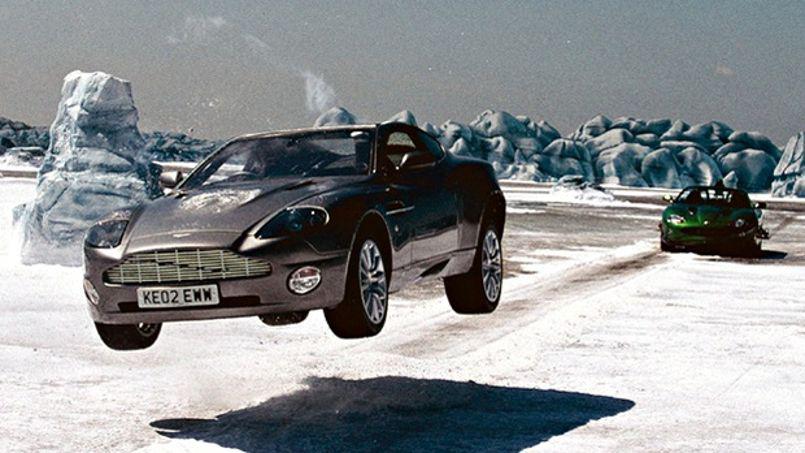 Star-24-tv-spectre-voiture
