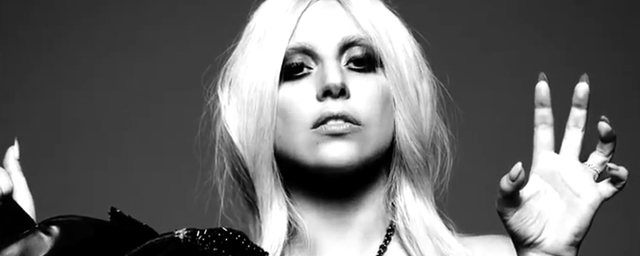Star-24-tv-gaga-american-horror-story